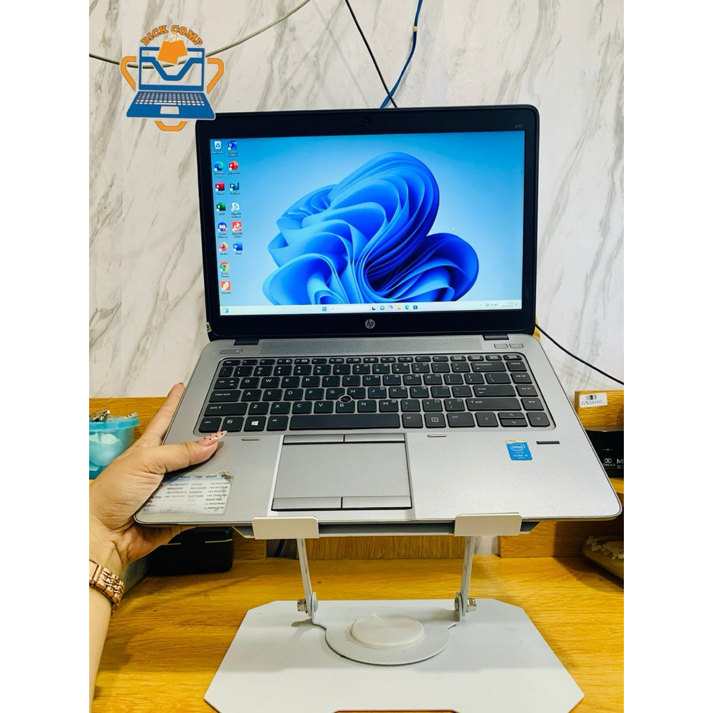 HP EliteBook 840 G2. core i5 gen 5. ram 8/256gb ssd. normal
