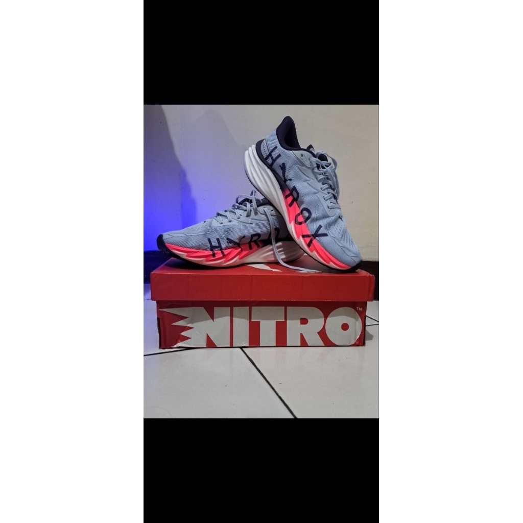 Puma Velocity Nitro 4 size 42.5