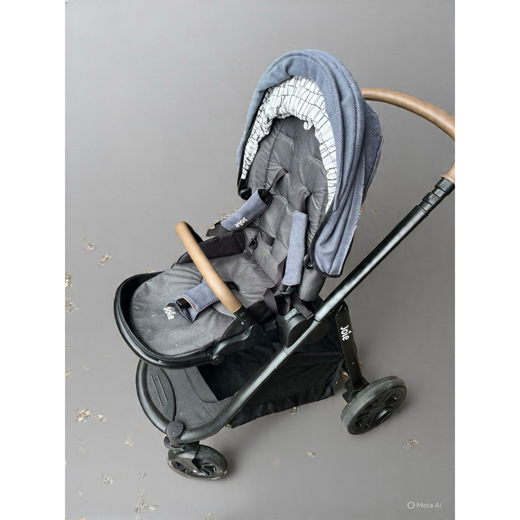 PRELOVED STROLLER JOIE