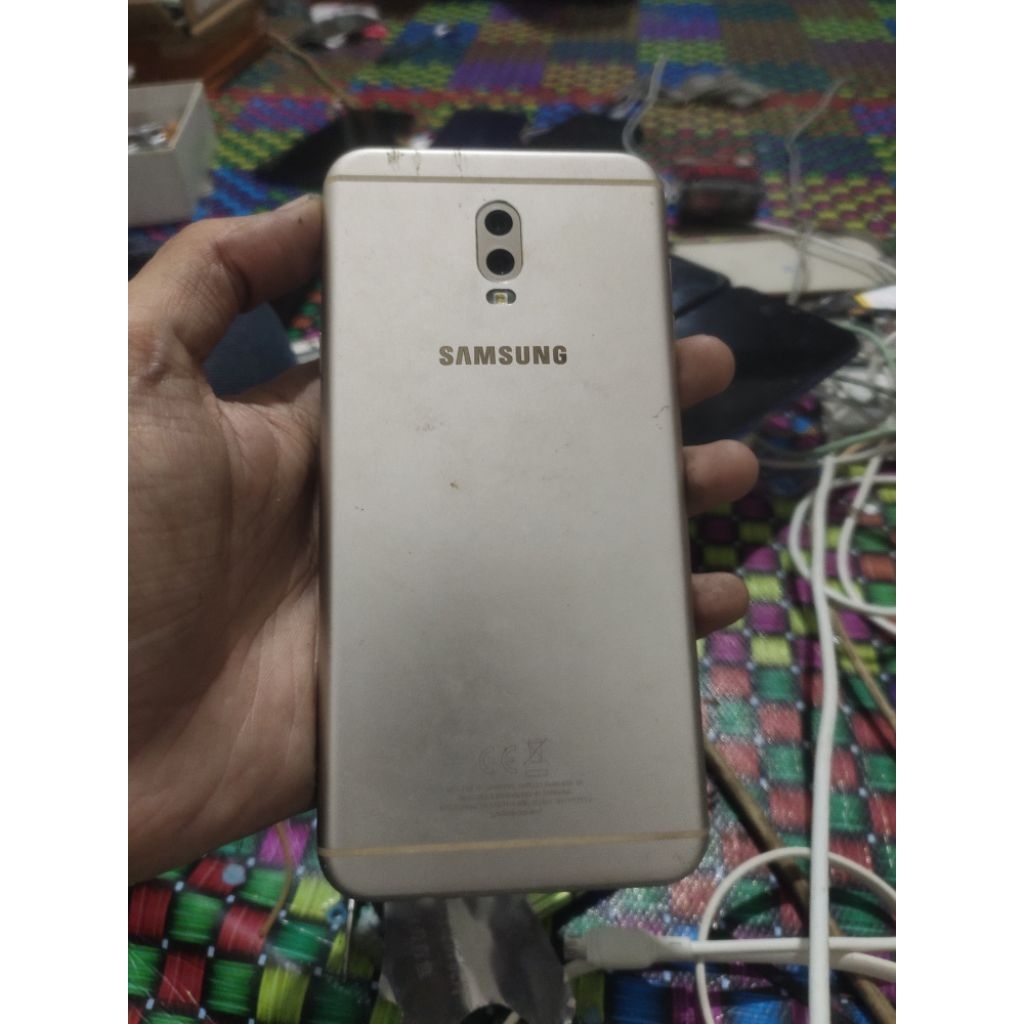 samsung j7 plus ram 4/32 minus