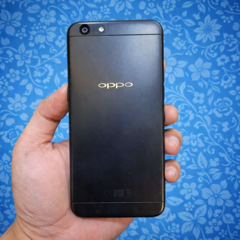 OPPO A57 3/32 GB, SECOND ORIGINAL.