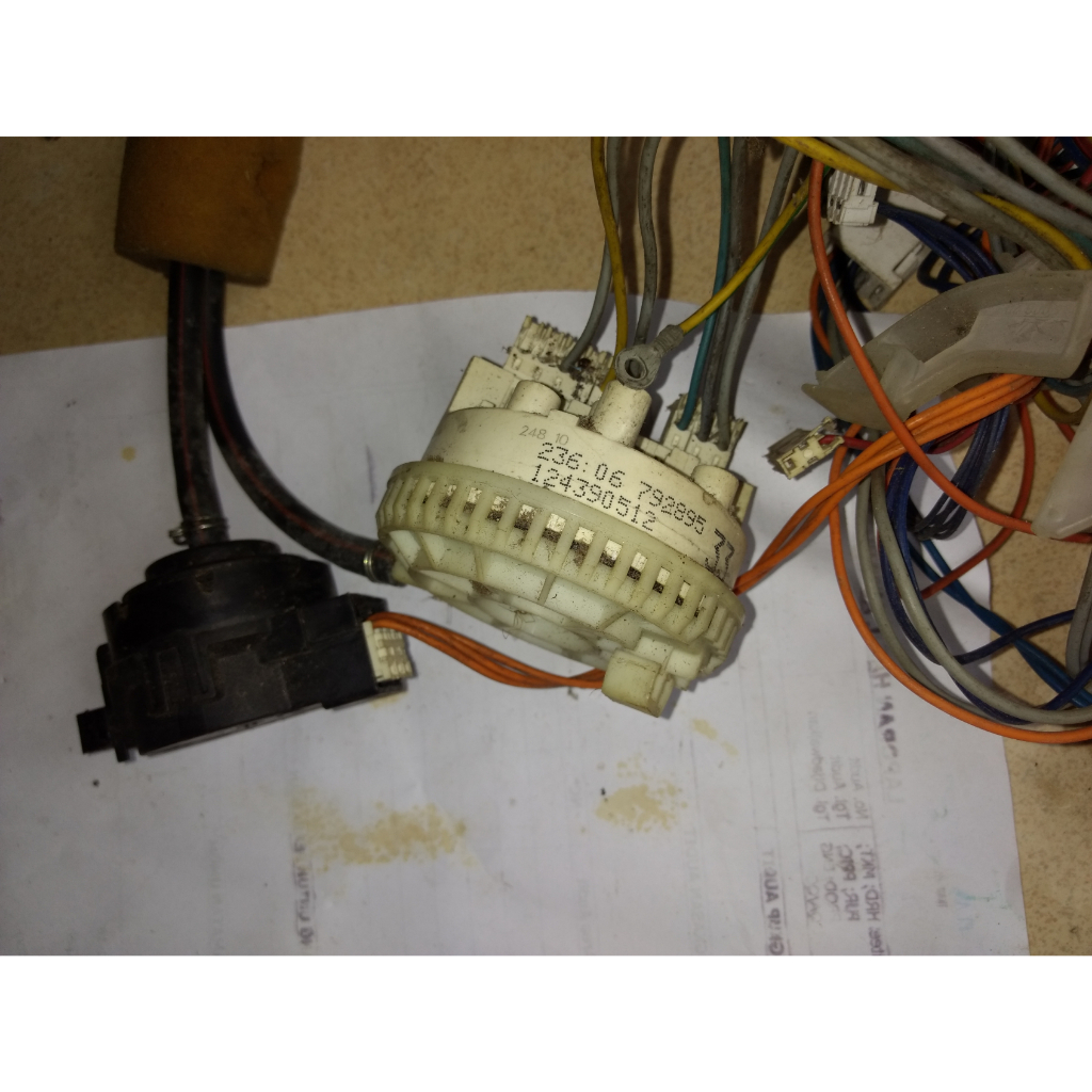 Water Level Mesin Cuci LUX Royal Front Load WH1092 WH 1092 Kapasitas 9.1kg