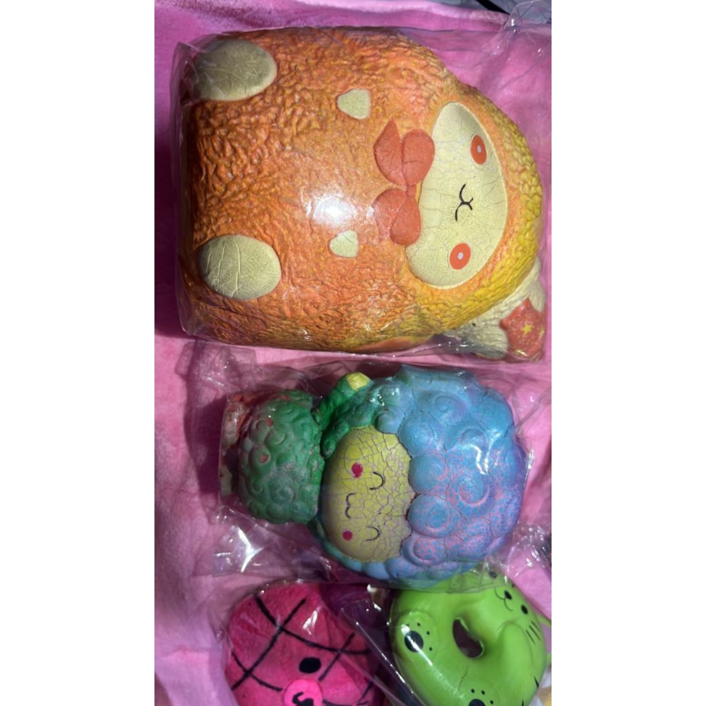 bundle squishy dapat 2 (squishy licensed)