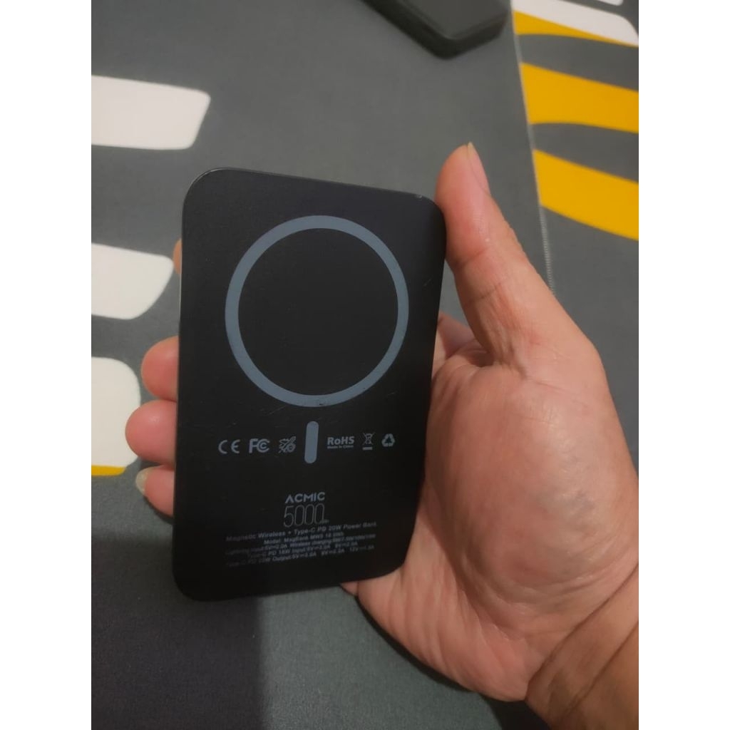 power bank acmic mage safe