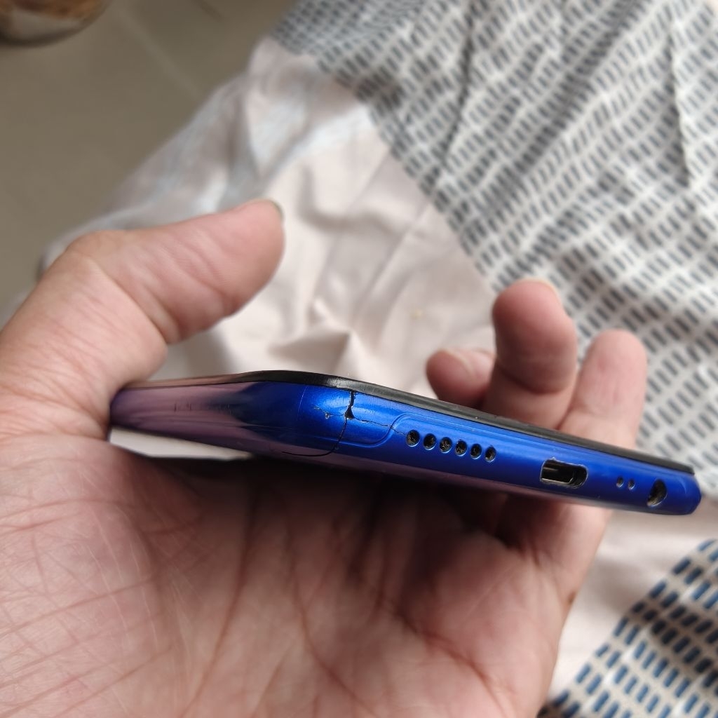 realme c2 2/32 batangan minus ghost touch