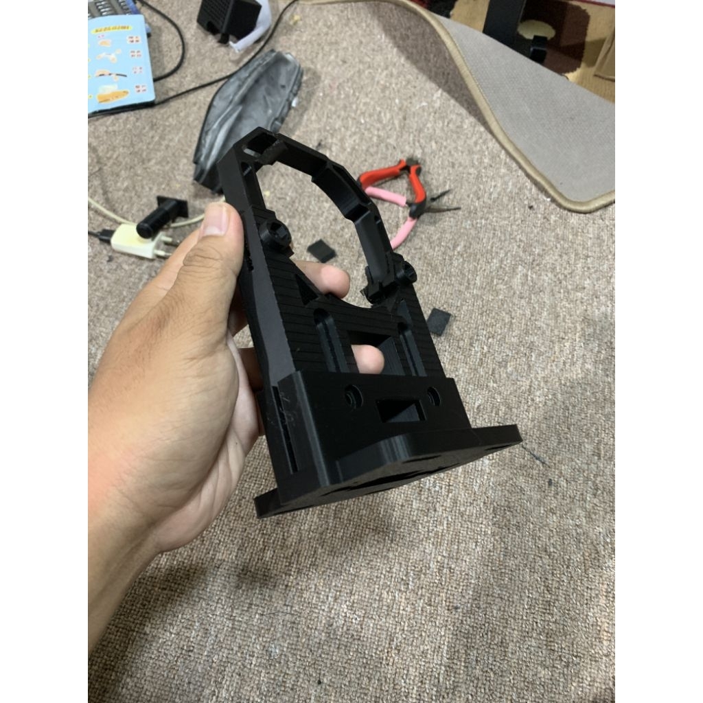 dudukan tabung laser co2