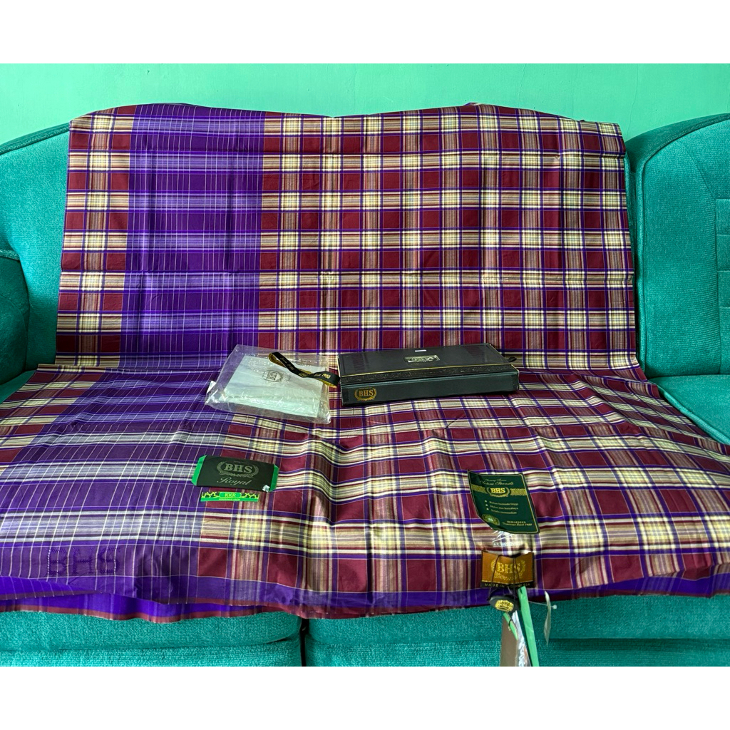 Sarung BHS KKR Spunsilk Gold