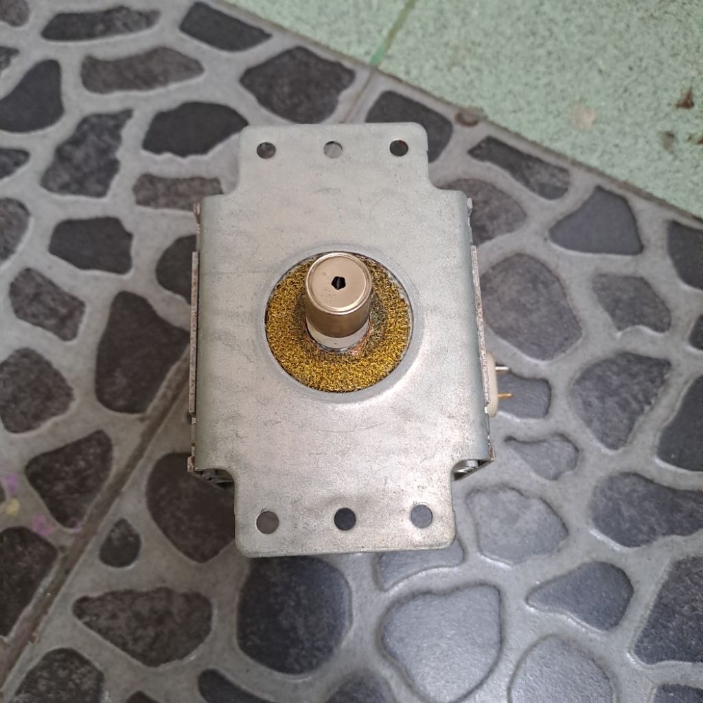 KONDISI SHORT MAGNETRON MICROWAVE OVEN MAGNETRON PANASONIC 2M211A-M1