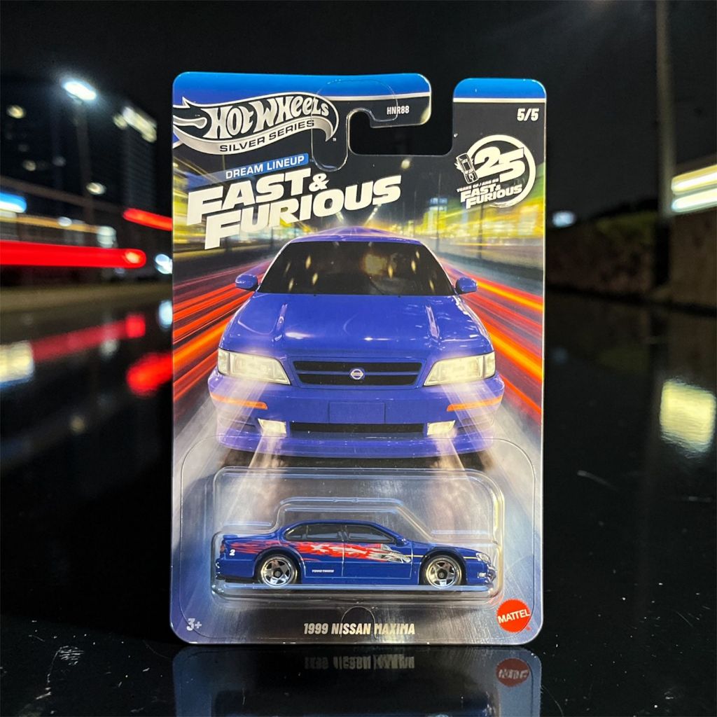 Hot Wheels 1999 Nissan Maxima