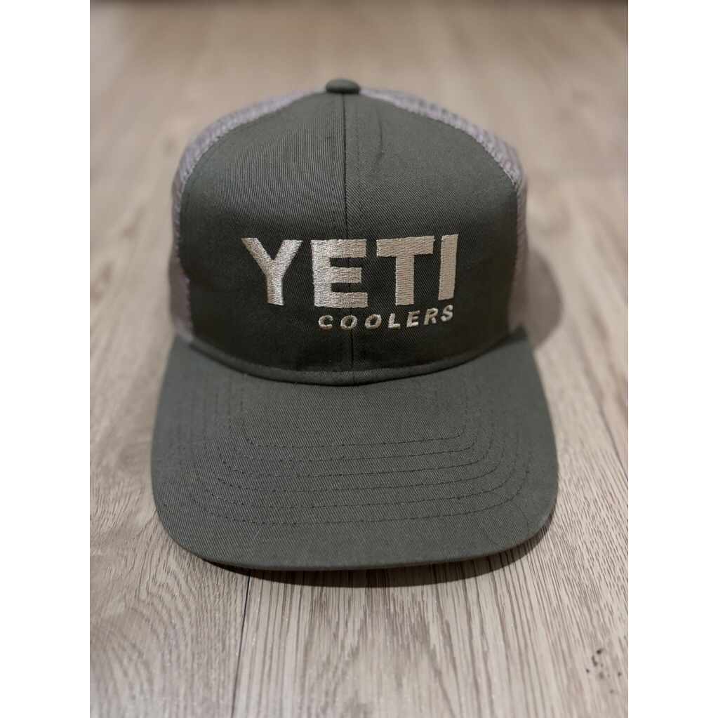 YETI Trucker USA outdoor