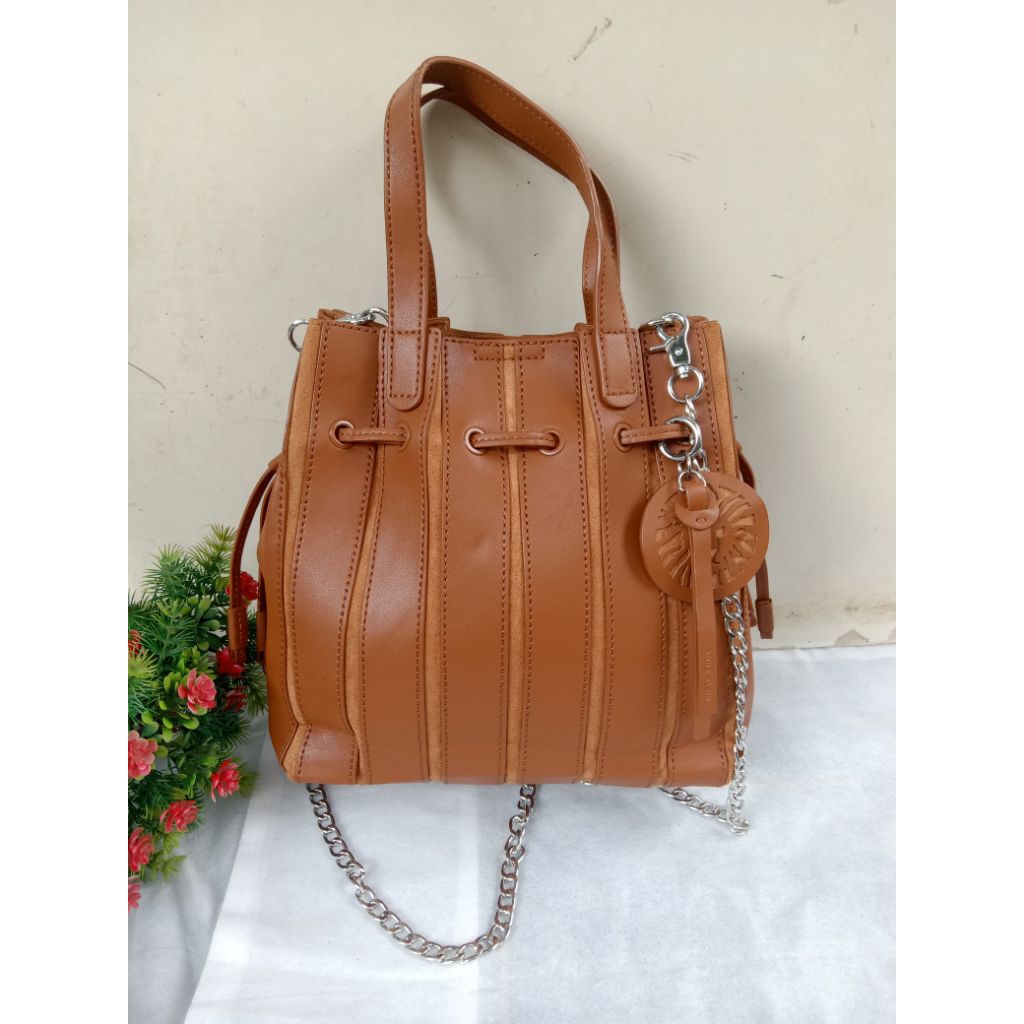 TAS ANNE KLEIN KULIT ASLI, ANNE KLEIN UNIK, TAS UNIK KULIT ASLI