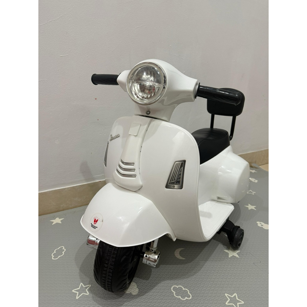 MAINAN MOTOR MATIC VESPA ANAK M788 VESPA MOTOR AKI MOTOR LISTRIK || Motor Mainan Anak Second