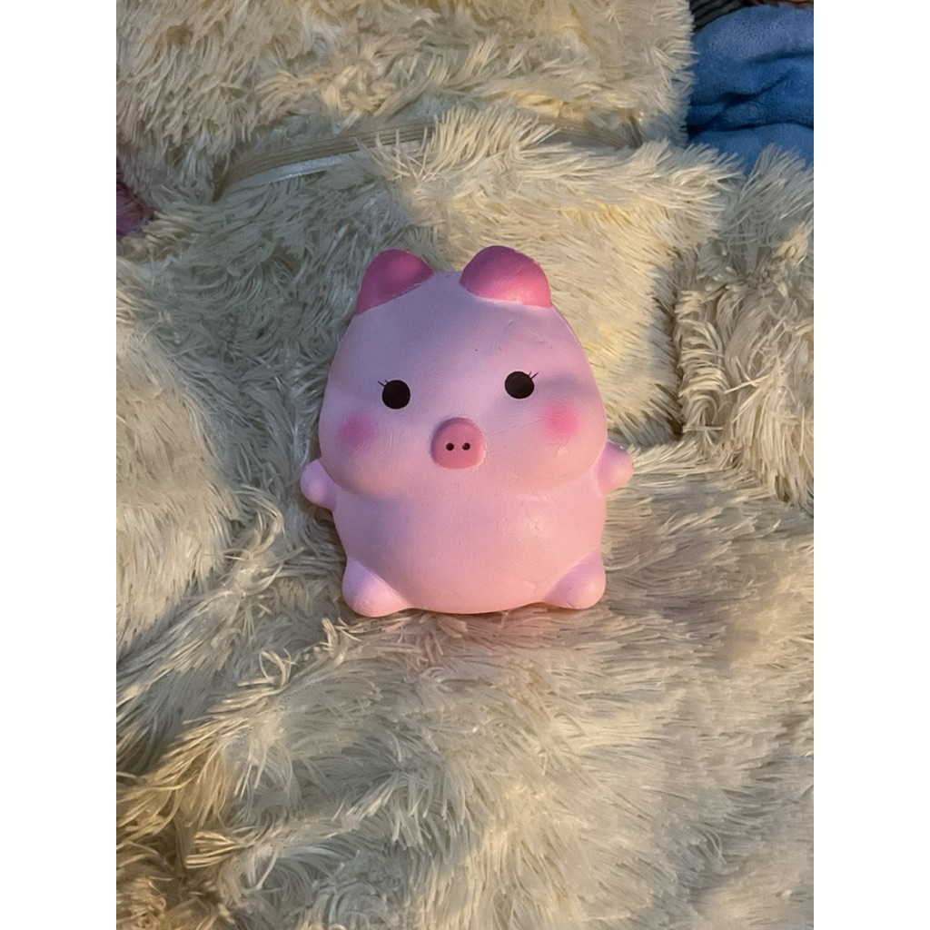 SQUISHY jumbo marshmellii piggy by creamii candy