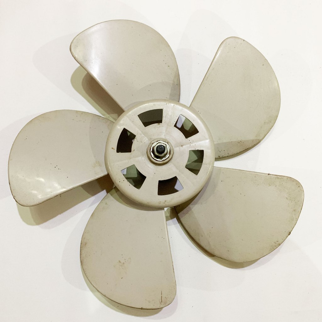 (Bekas - Original Copotan) Baling-Baling Kipas Angin/Baling Kipas Angin Kotak/Baling Box Fan Ukuran 