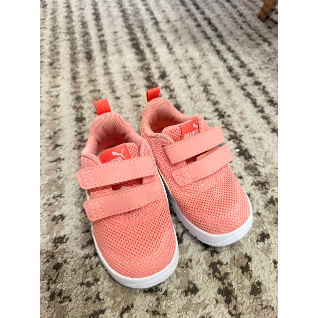 Sepatu Anak PUMA