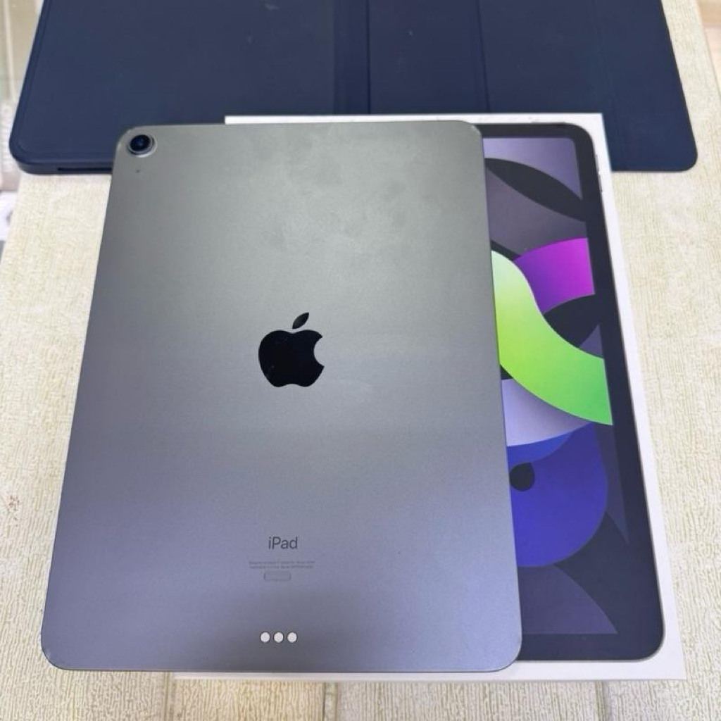 IPAD AIR 4 256GB wifi bekas second fulset original (minus lcd restak)