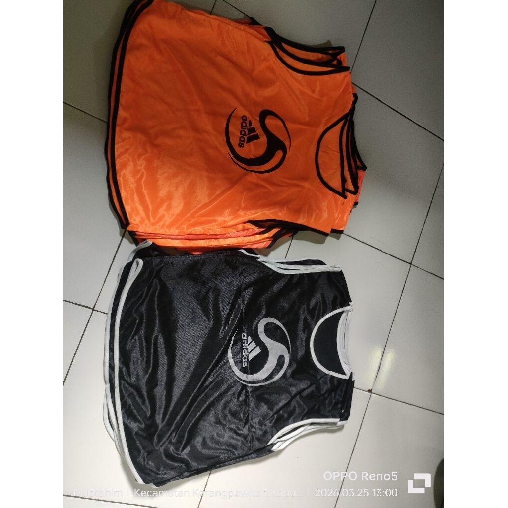 Rompi bekas pemakayan latihan