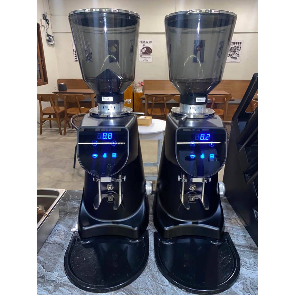 Indeljens Coffee Grinder Digital  Azzule Mesin Pengiiling Biji Kopi  Espresso (Second)