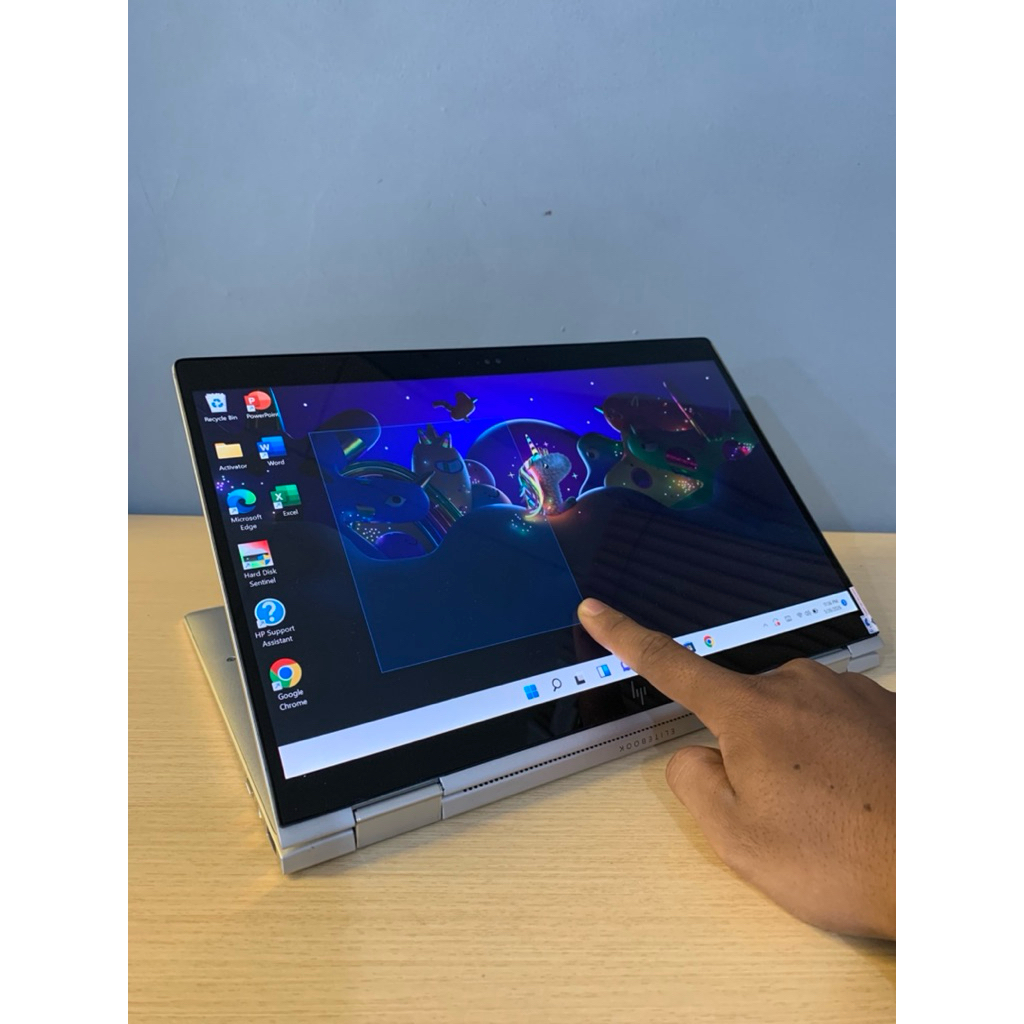 Laptop 2in1 HP Elitebook X360 1030 G3 Core I7-8550U 16gb/256gb Layar lipat 14” FHD Touchscreen Backl