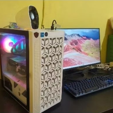 PC Gaming Set (Bonus Meja Informa)