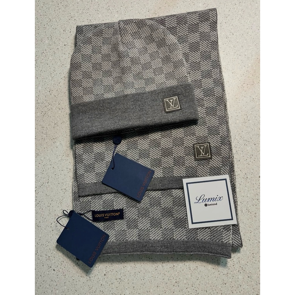 lv scarf damier
