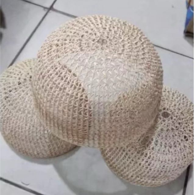 Peci Rotan Bulat Khas Kalimantan