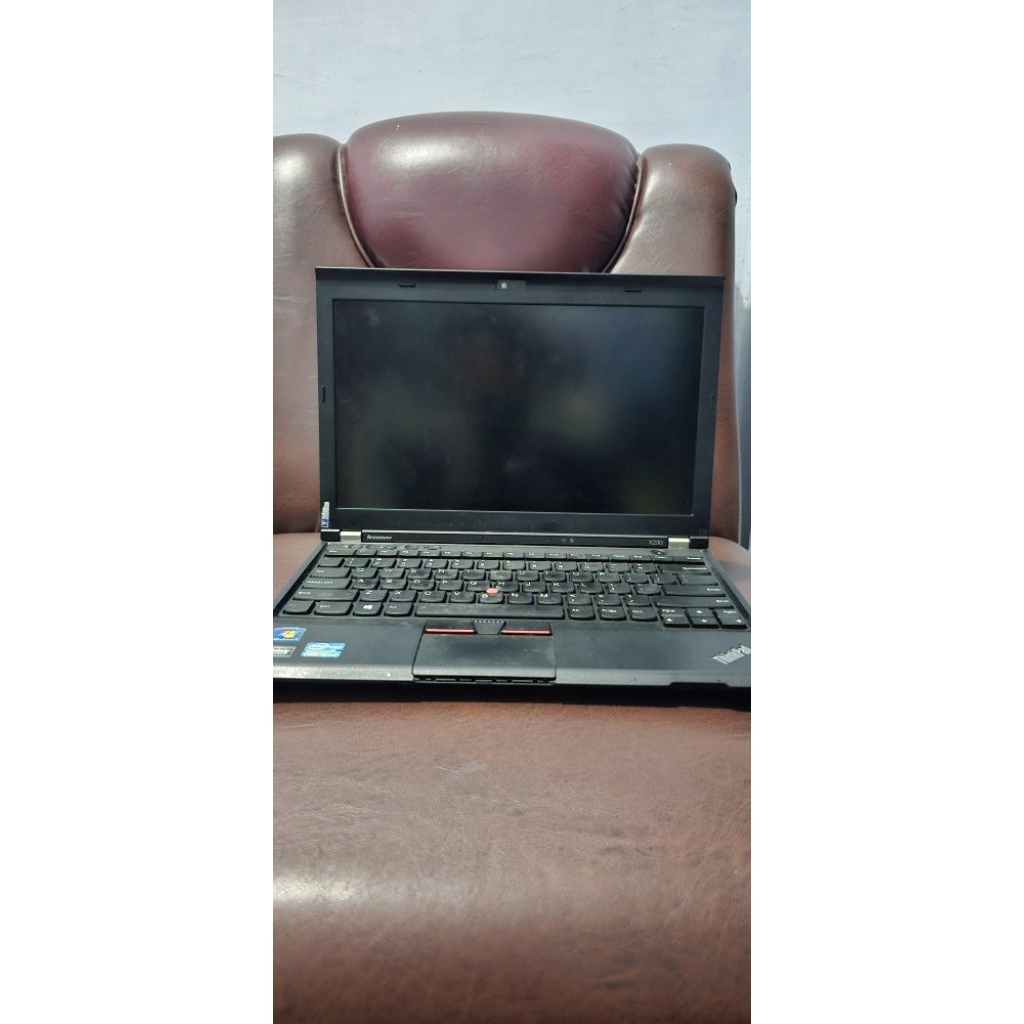 Lenovo Thinkpad x230 Full Set Bekas No Minus No Box