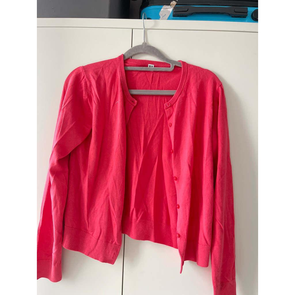 sweater rajut uniqlo