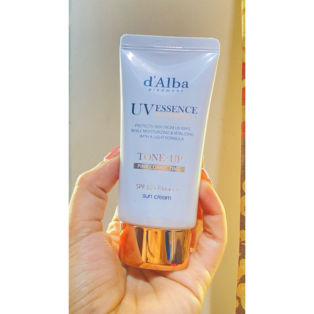 D’alba toneup sunscreen