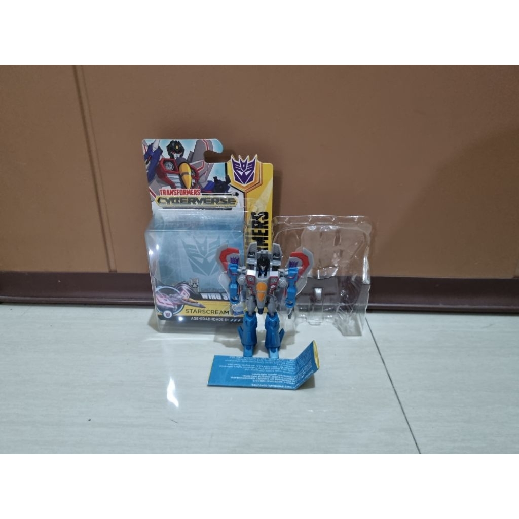 Transformers Cyberverse Starscream Wing Slice semi transform jet