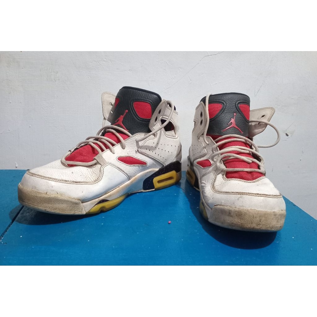 sepatu nike Jordan size 46