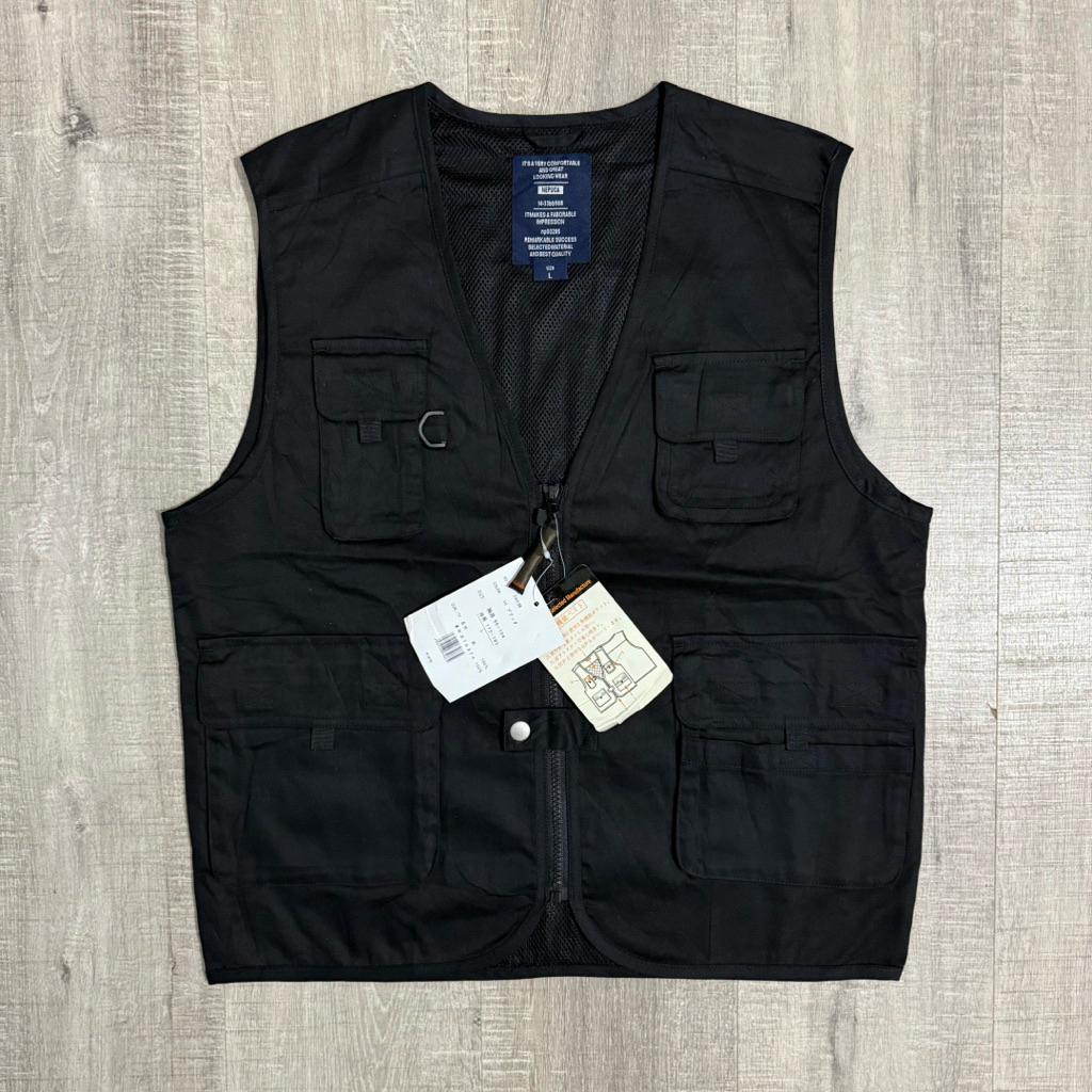 Nepuca vest jacket black