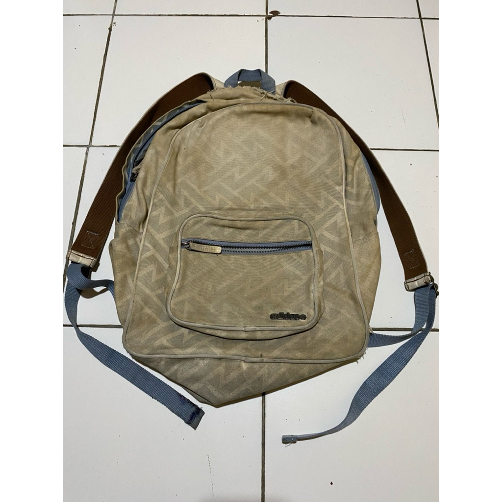 TAS SEKOLAH/ RANSEL ADIDAS PRELOVED