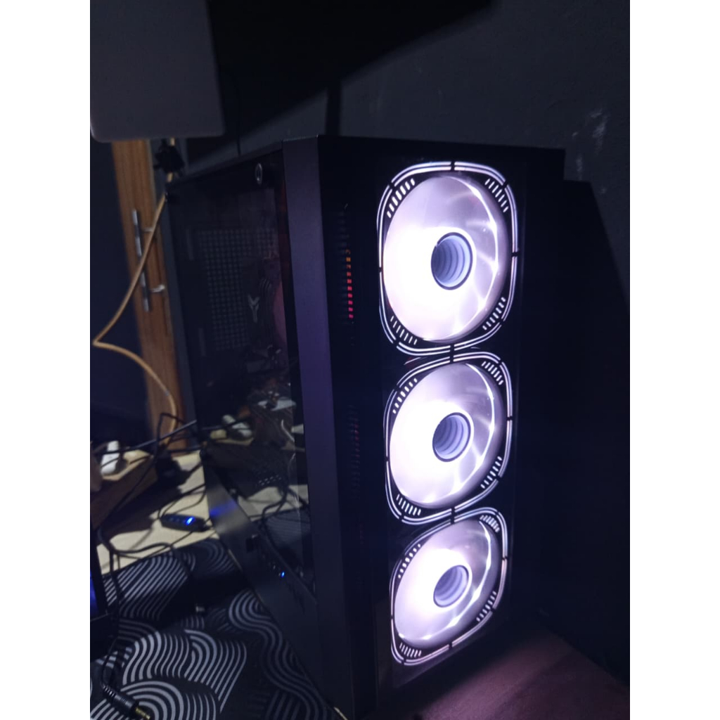 PC FULLSET Ryzen 5 5600 + 6700 XT TANPA RAM