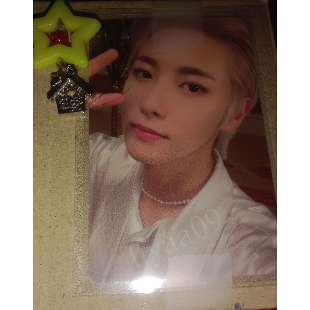 Want To Sell Photocard Renjun MD Mini Bag Hot Summer Official