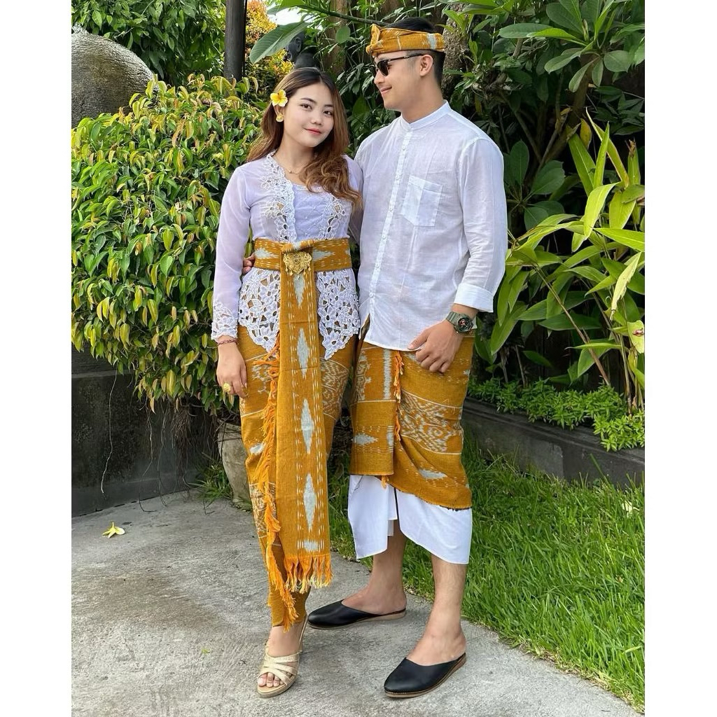 Set Couple Bali Tenunan Blanket Full Set Lengkap Saput + Udeng jadi + Kamen Selendang Motif Etnik Ke
