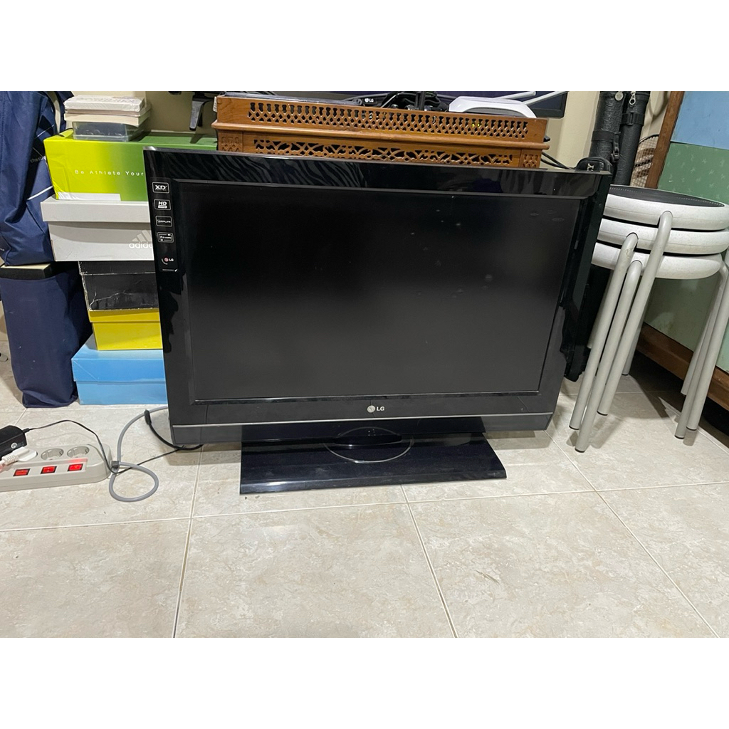 TV LG 40 inch