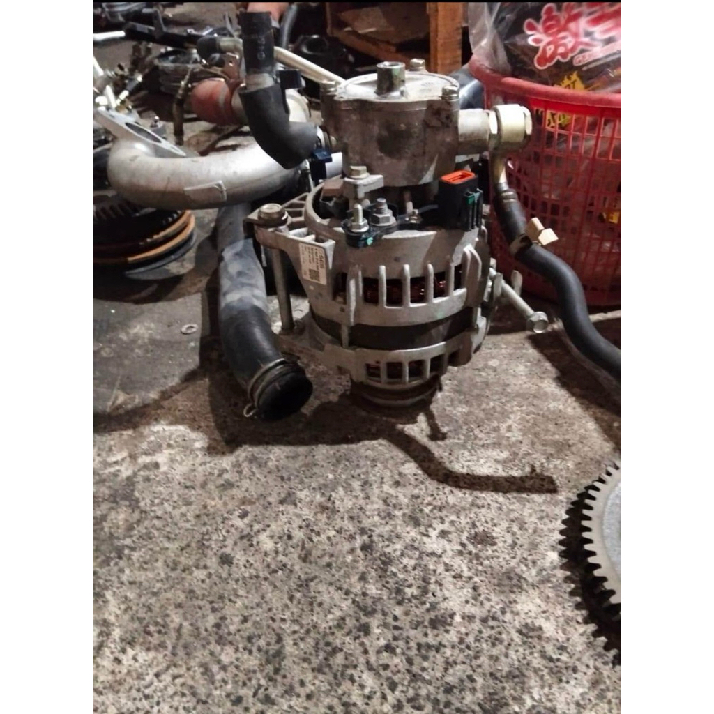 dinamo ampere / alternator isuzu elf nmr 81