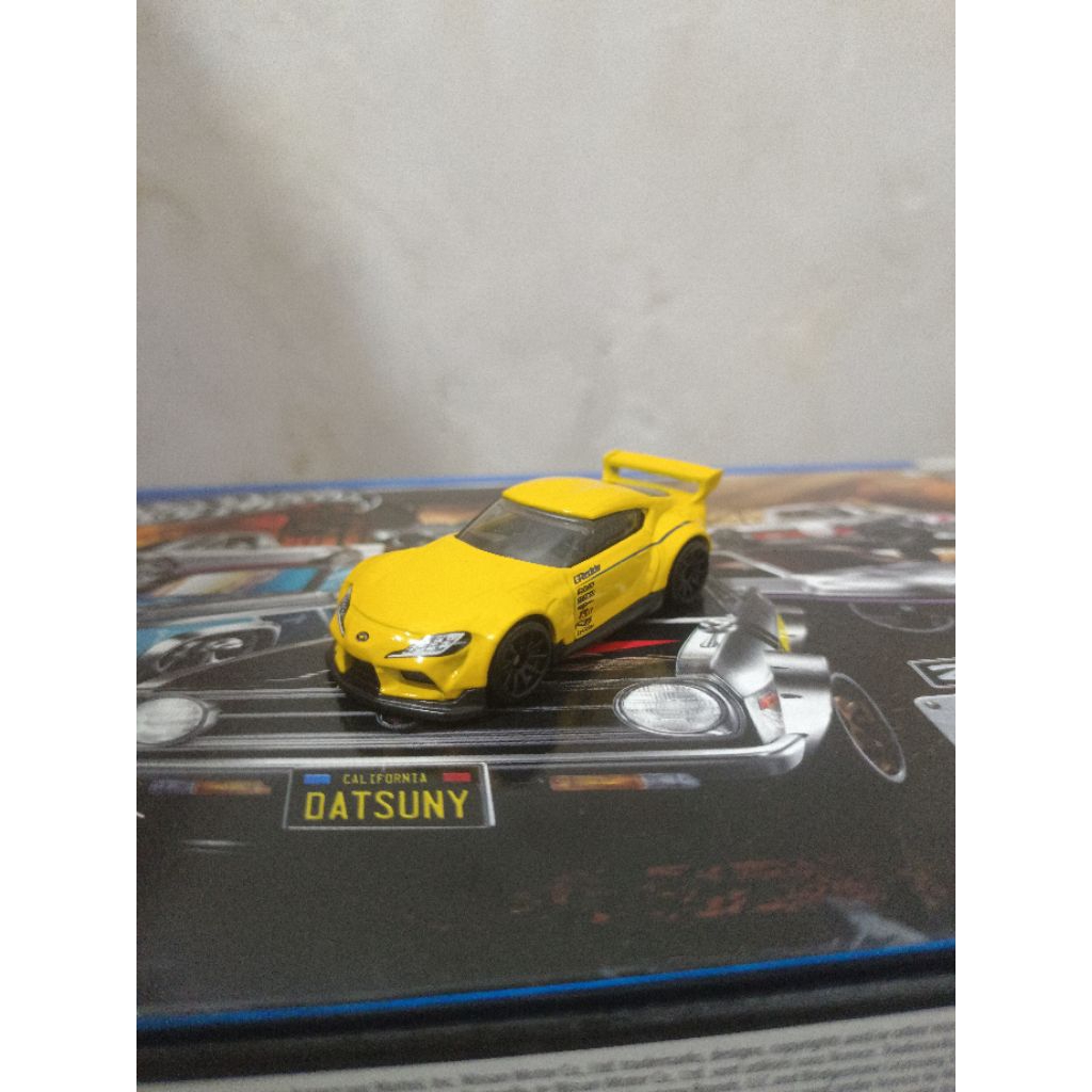 Hotwheels Losee TOYOTA SUPRA MK5 GREEDY KUNING (NO MINUS)