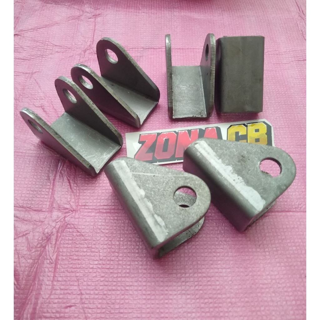 PANGKON DUDUKAN SHOCK BELAKANG BAGIAN BAWAH MINIMALIS UNIVERSAL / BREKET BRACKET SHOK SKOK BELAKANG 