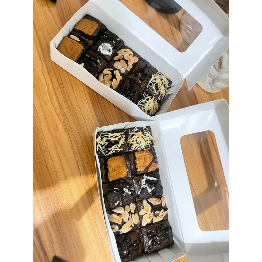 Fudgy brownies mix lotus