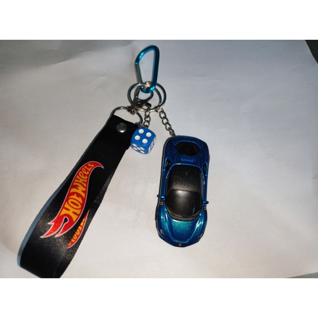 keychain  Hot Wheels ferarri