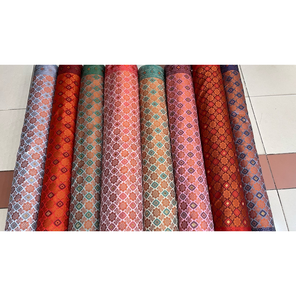 kain songket // kain kebaya // kain rok // songket