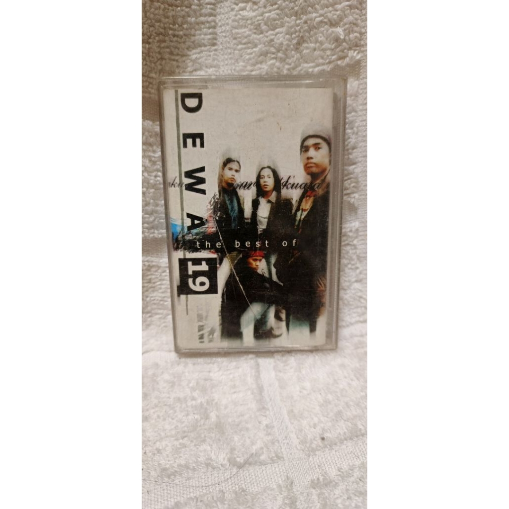DEWA 19 THE BEST OF KASET PITA