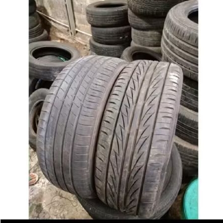 Dua ban mobil copotan merk Brigeston & dunlop ukuran 195/50 ring16