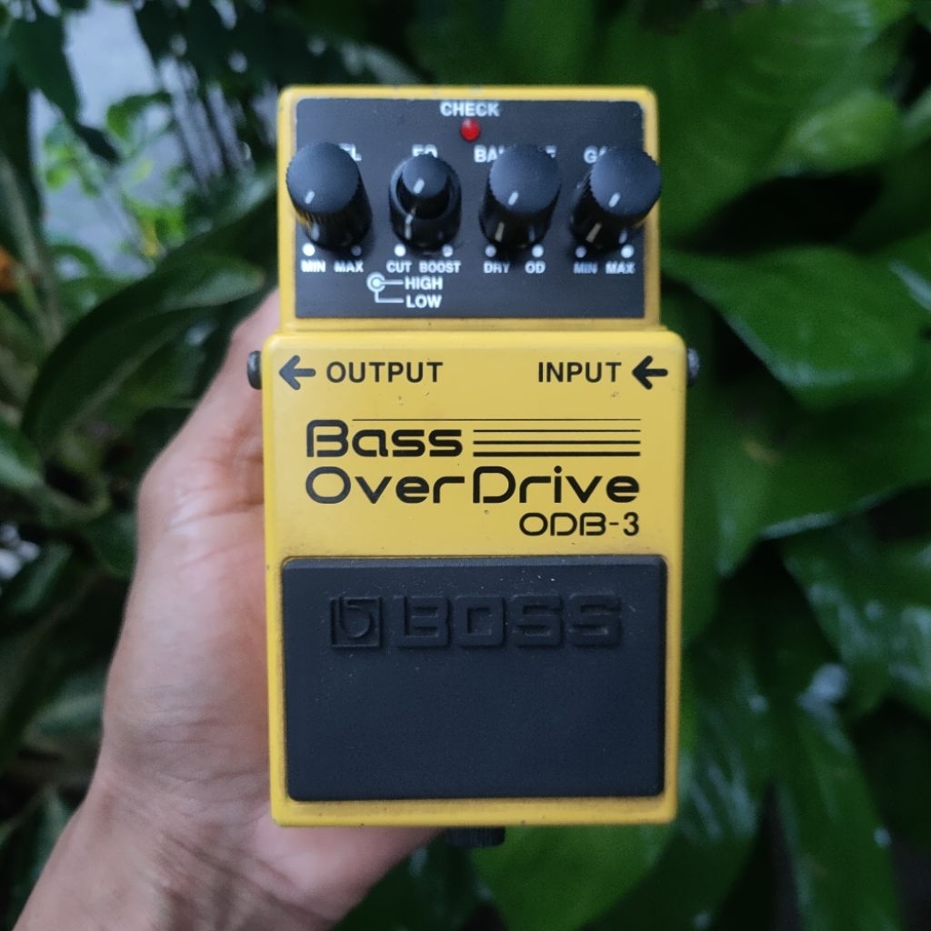 EFEK GITAR BEKAS / EFEK GITAR SECOND / EFEK BOSS / BOSS BASS OVERDRIVE / BASS OVERDRIVE / BOSS BEKAS