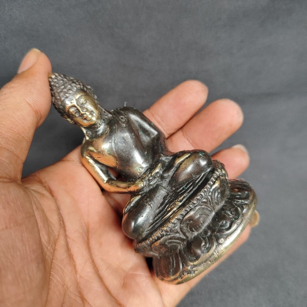 Patung Budha Meditasi Ukuran Kecil Unik