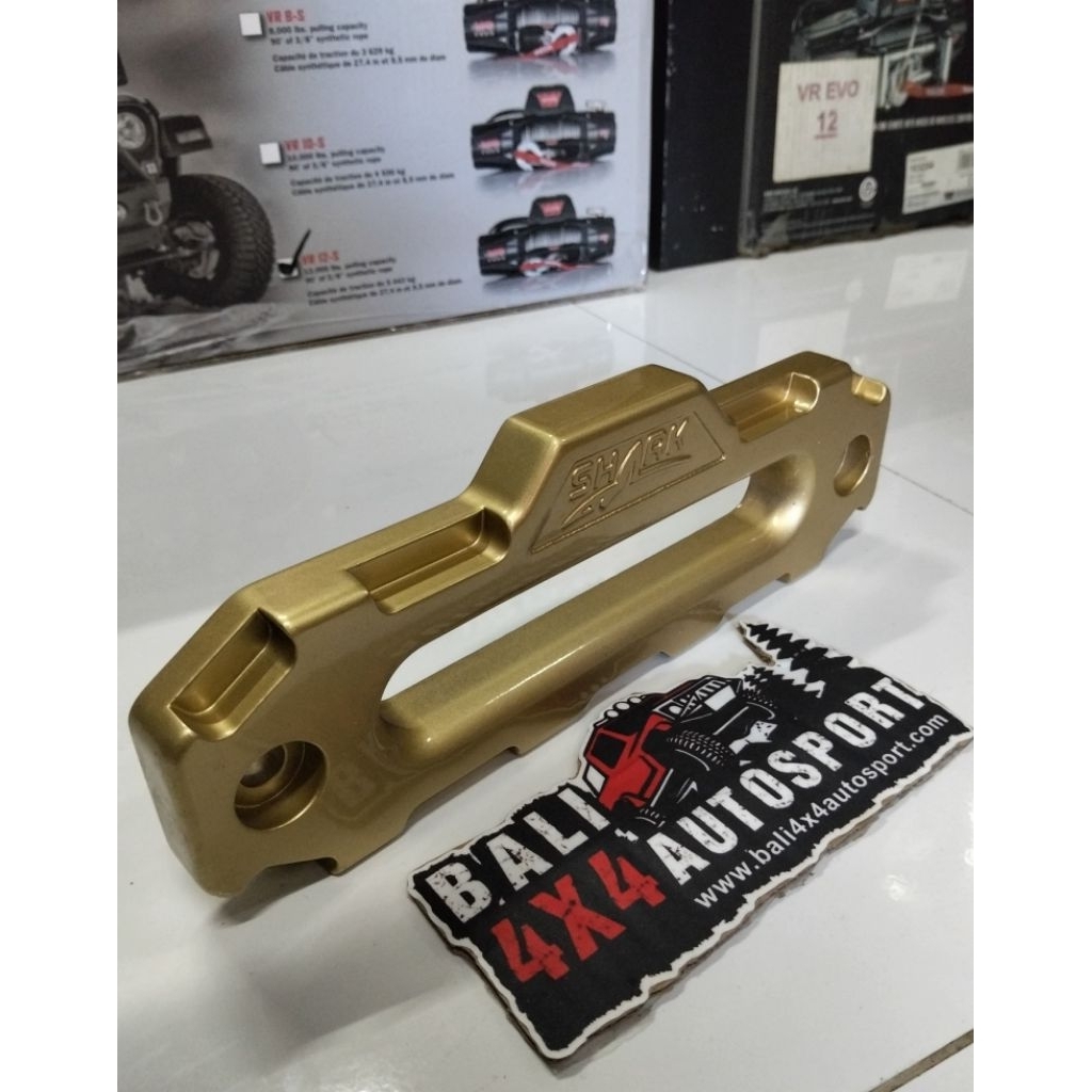 Fairlead Winch SHARK Gold Edition P30 x L11 cm - Aksesoris Mobil Offroad Standar 4x4 Heavy Duty - Gu