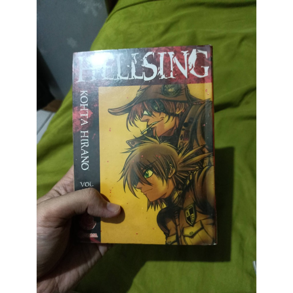 Komik Hellsing eksrental vol 7