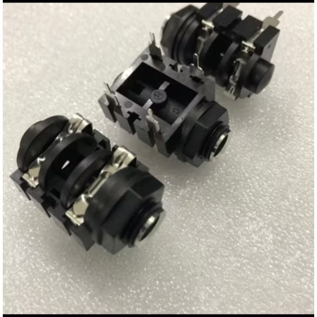 SOKET MIC MONO KELABANG SOKET AKAI MONO KUALITAS TINGGI HARGA MURAH